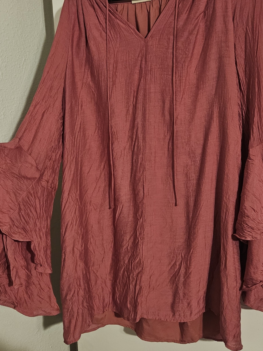 a.n.a Pleated V-Neck Tunic in Dusty Rose
